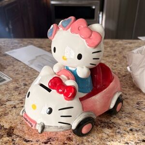 Bluesky ceramics Hello Kitty Coin bank WITH coinslot